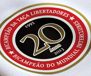 サンパウロ2013ホーム　世界選手権獲得20周年記念バッジ