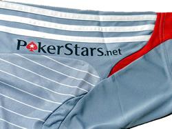 リベール・ラプラタ09-10サード　袖にPokerStars